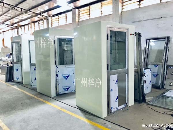 风淋门生产车间 风淋门生产车间